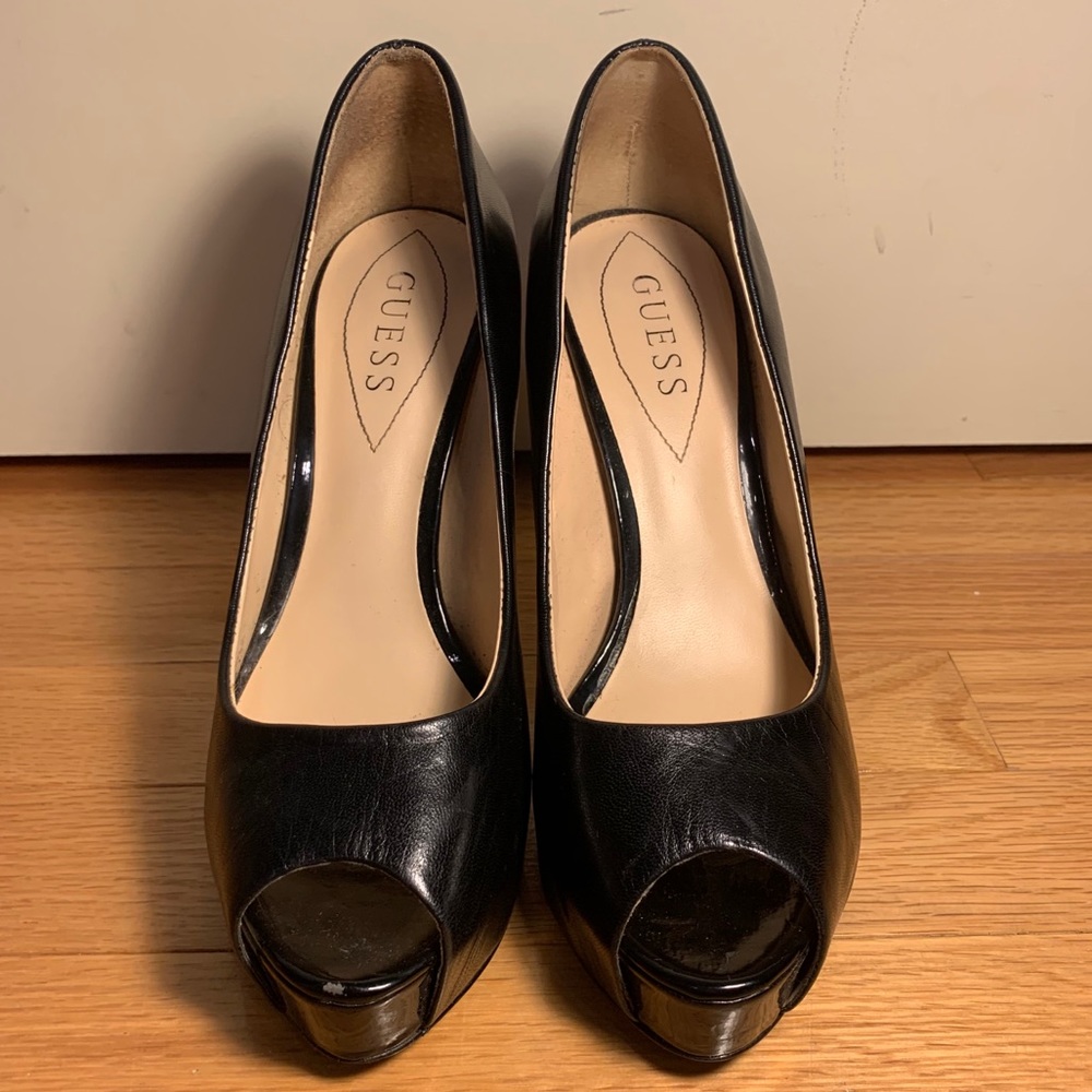 Guess black peep toe heels